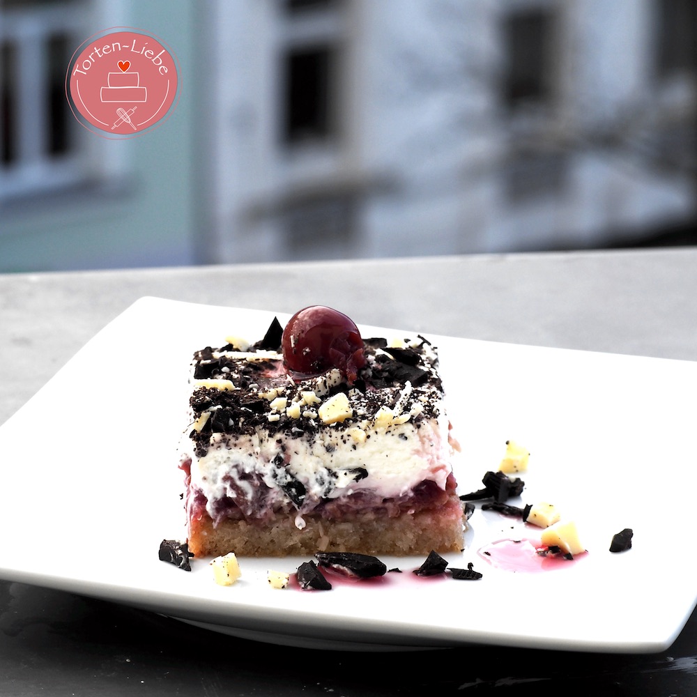 Kokos Kirsch Tiramisu | Torten-Liebe